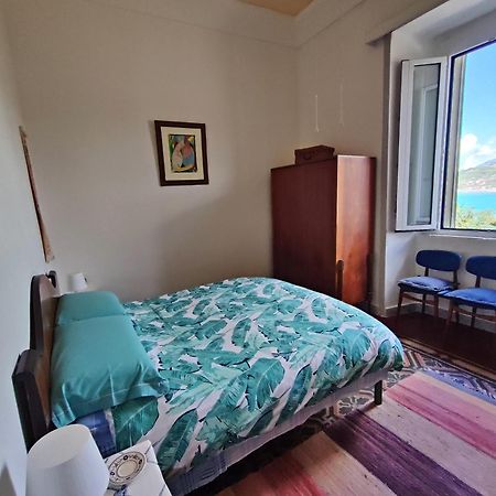 Panoramic Apartments In Villa In Center "The Beach And The Cliff" 1 Агрополи Экстерьер фото